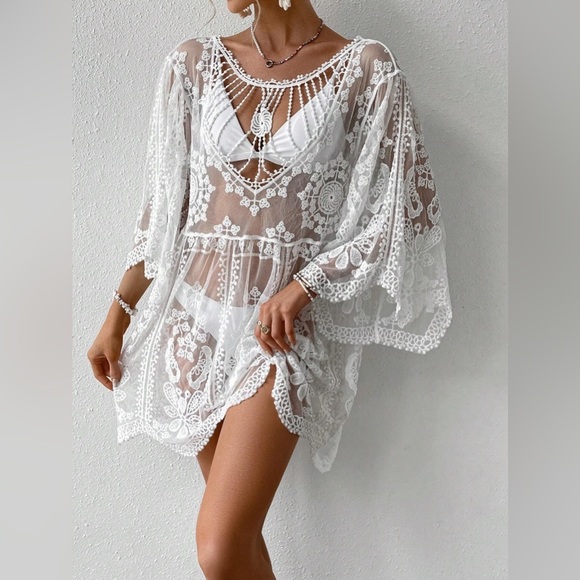 White Lace Round Neck Cover-Up - Picture 2 of 3